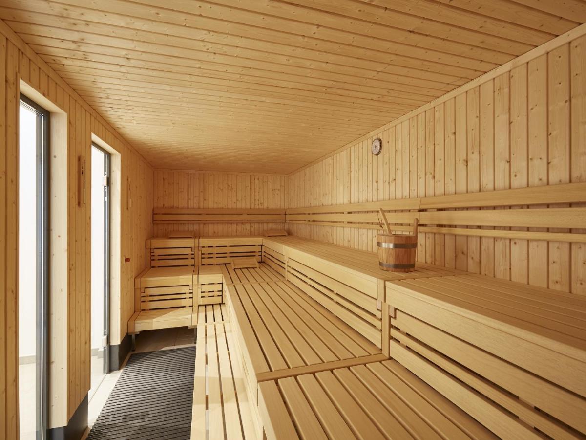 Reetland Am Meer - Luxus Reetdachvilla Mit 3 Schlafzimmern, Sauna Und Kamin F15 Dranske Exterior photo